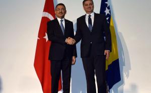 Foto: Vijeće ministara BiH / Denis Zvizdić se susreo sa zamjenikom turskog predsjednika Fuatom Oktayem